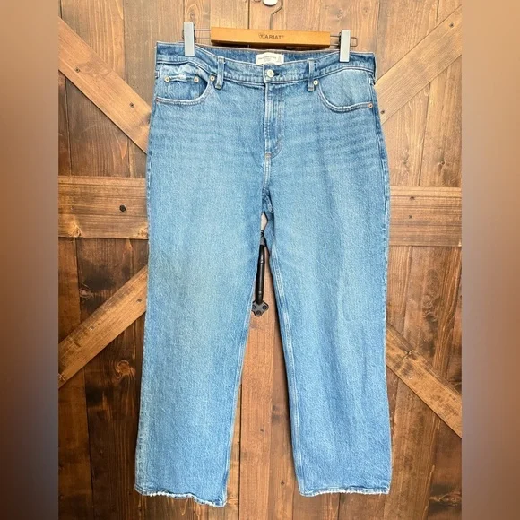 Abercrombie & Fitch Vintage Low Rise Stretch Baggy Jean Medium Wash Size 31/12R - Picture 5 of 13